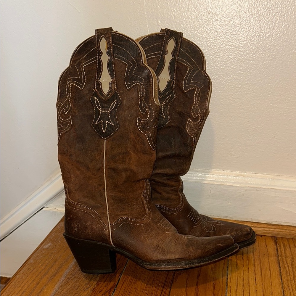 SOLD! Brown Western Cowboy Boots